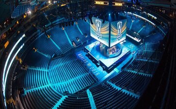 在主场对阵韩国的比赛中，国足能承载全国球迷的希望吗？